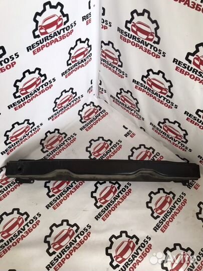 Усилитель бампера задний Vw Tiguan 5N 2.0 TSI