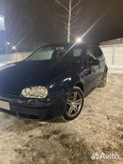 Volkswagen Golf 1.4 МТ, 2002, 350 000 км