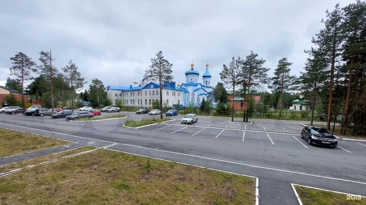 2-к. квартира, 73 м², 2/12 эт.