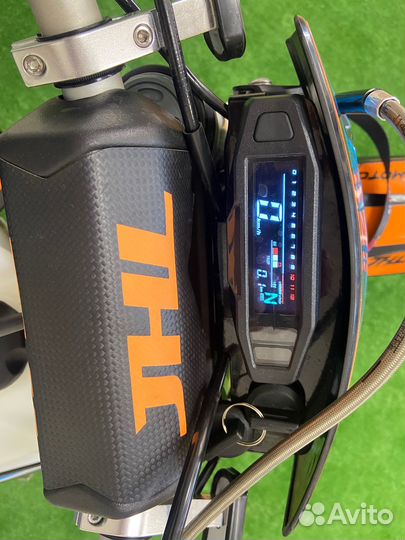 Мотоцикл JHL Z7 ZS-177MN (NC250) двухвальный