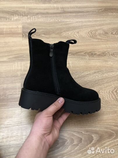 Обувь женская 37 размер