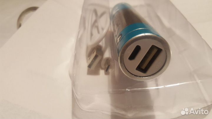 Внешний аккумулятор (Power Bank) 2200mAh новый