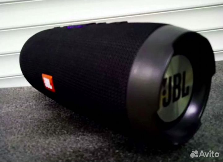 Колонка JBL