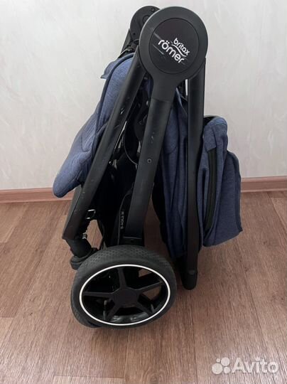 Аренда прогулочной коляски Britax Romer