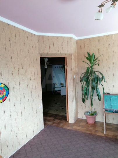 Коттедж 220 м² на участке 10 сот.