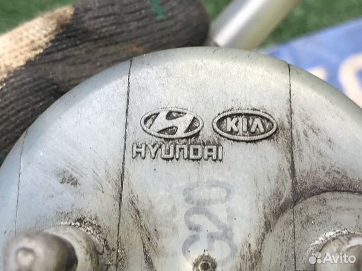 Бачок гидроусилителя Kia Sorento XM 2.4 G4KE 2010