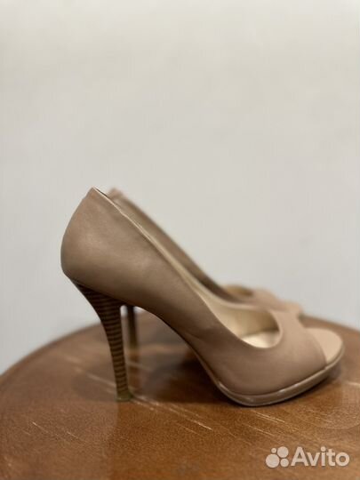 Туфли женские