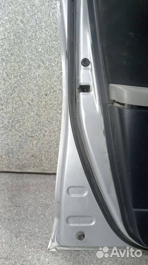 Дверь передняя левая Toyota Yaris
