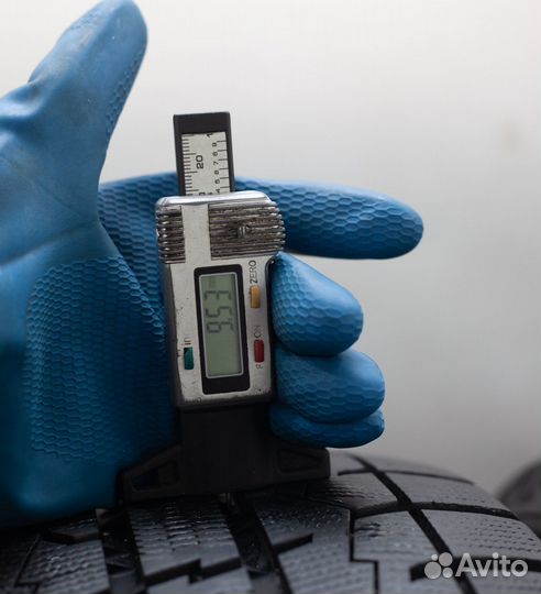 Toyo Observe Garit GIZ 225/50 R17 94Q