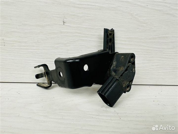 Датчик положения кузова передний правый Audi Q7 4M