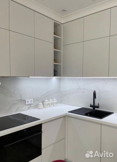 Кухня на заказ. кухонные гарнитуры