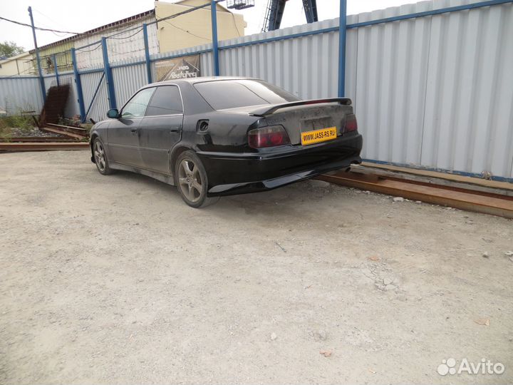Toyota Chaser JZX 100 Бампер задний Uras