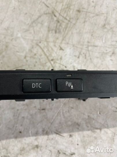 Блок кнопок отключения стабилизации и парктроников