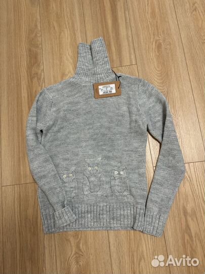 Новый свитер женский