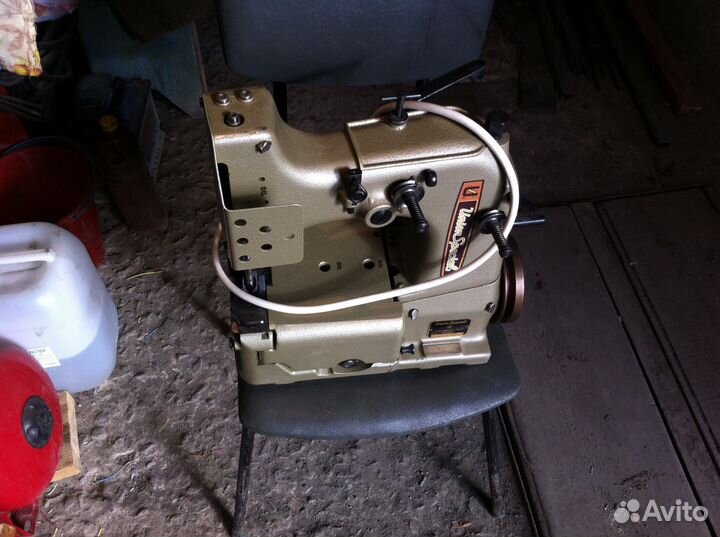 Промышленная швейная машина