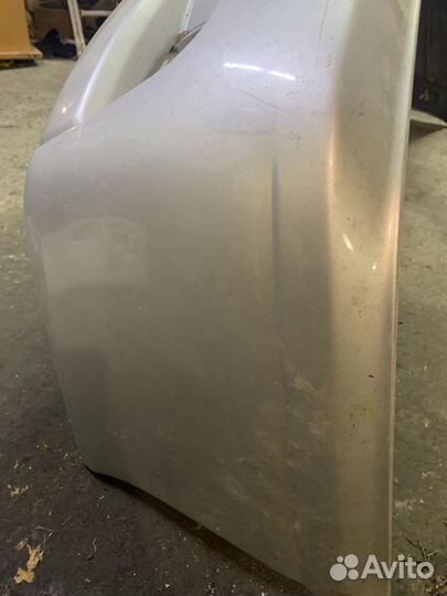 Продам бампер legacy b4