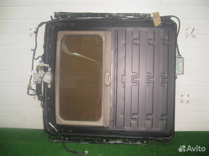 Люк в сборе Mitsubishi Galant 92-96 1992