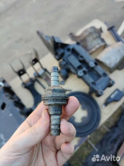 Обратный клапан Volvo