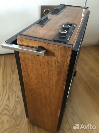 Радиоприёмник Лениннград 006 стерео