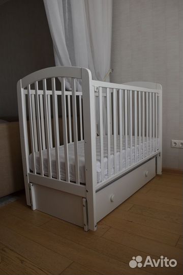 Детская кроватка Fiorellino Tina маятник продольн