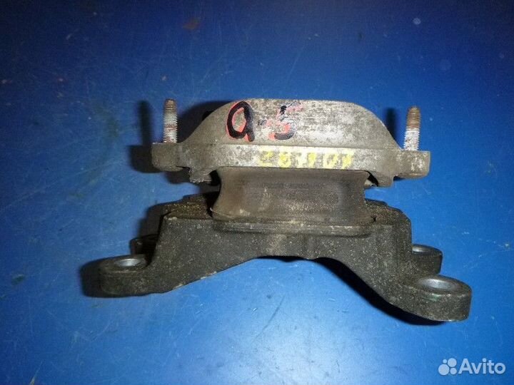Опора кпп audi Q5 2008