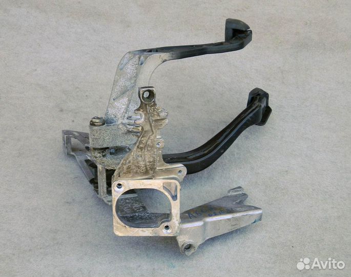 Педали Audi A6 C5 8D1721117K