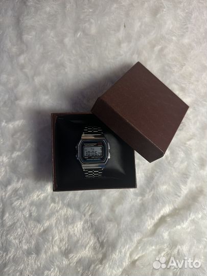 Часы casio