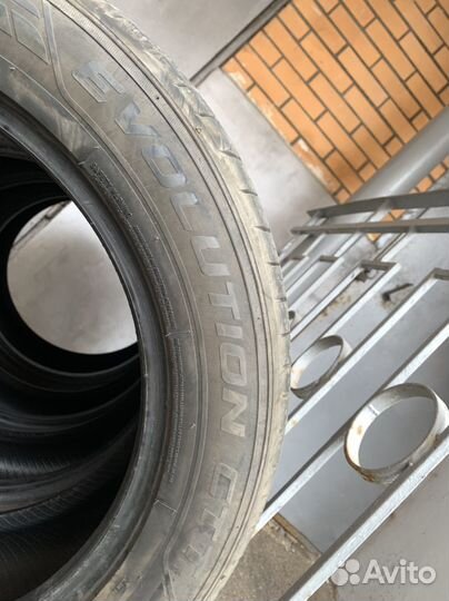 Cooper Evolution CTT 235/55 R18