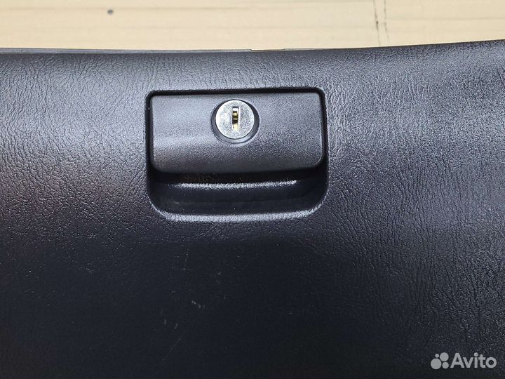 Бардачок Hyundai Elantra XD 2003-2009