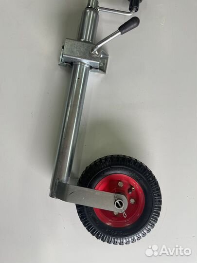 Подкатное колесо для прицепа