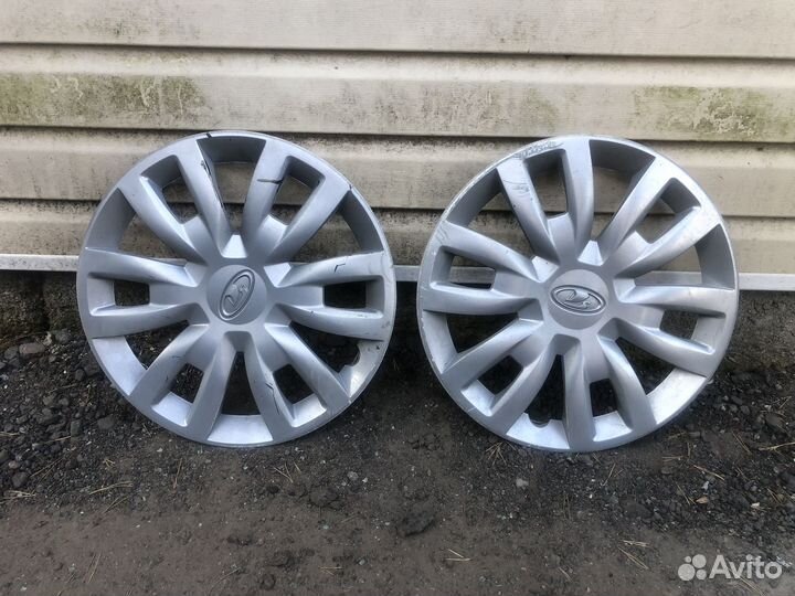 Колпаки на колеса r 15 LADA Vesta