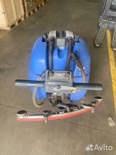 Поломойка для бизнеса и других предприятий