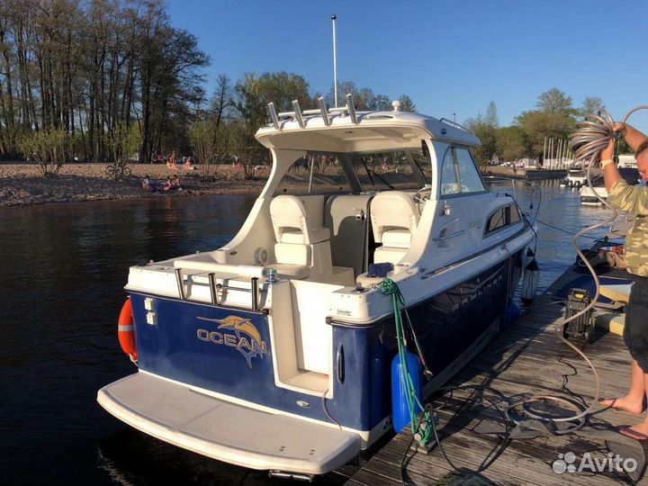 Дизельный катер Bayliner 246 Discovery
