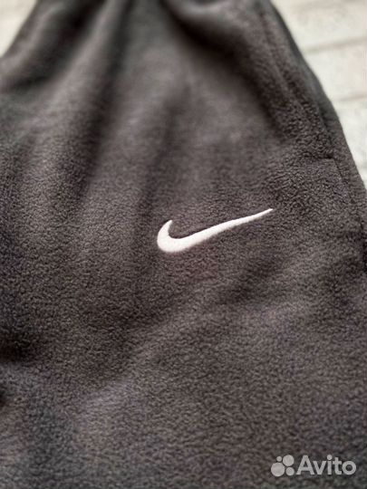 Спортивный костюм Nike теплый