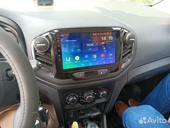 Магнитола LADA Xray Teyes CC2 plus