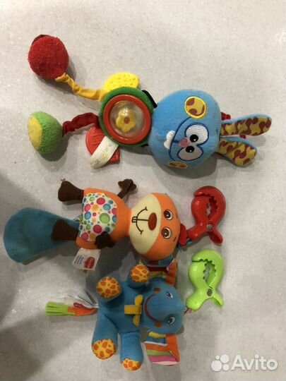 Игрушки, погремушки для малыша