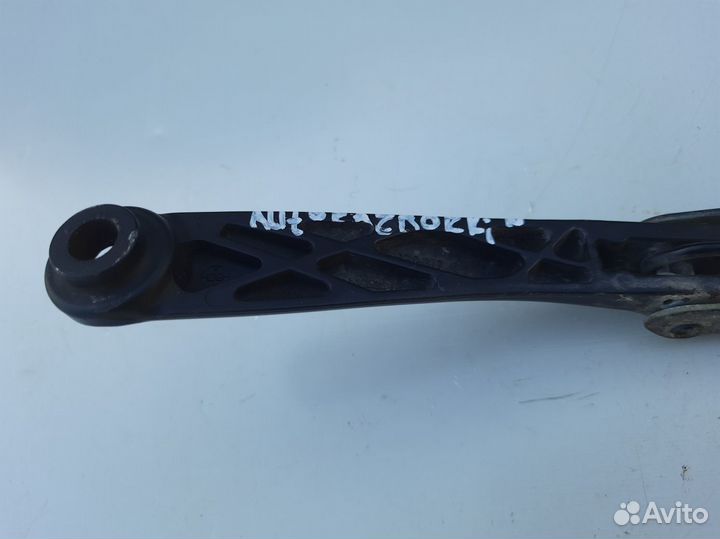 Поводок стеклоочистителя левый Fiat Punto 3