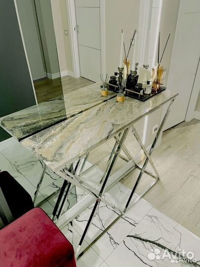 Дизайнерские консоли для дома под заказ