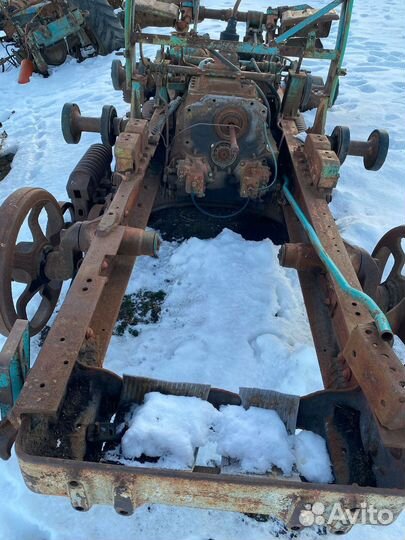 Разбор (запчасти ) Т-150Г гусенечный