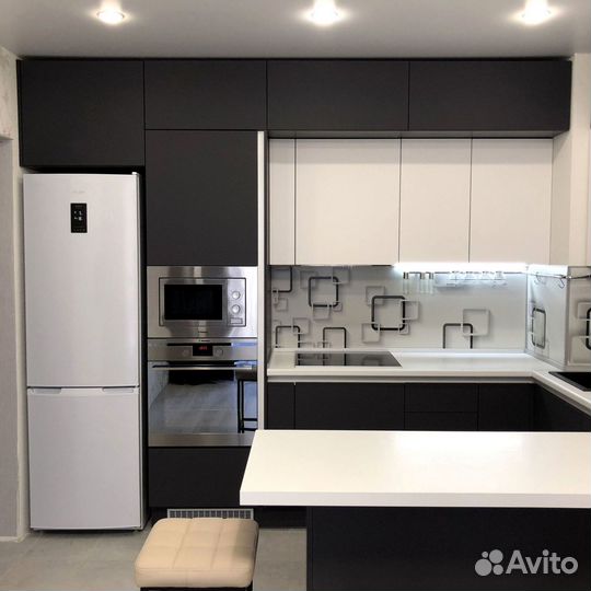 Кухонный гарнитур 