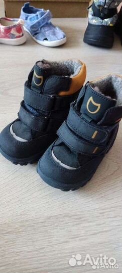 Зимние ботинки котофей р-р 22