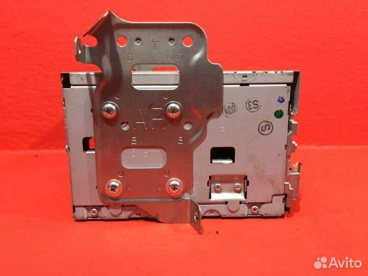 Магнитола Mitsubishi Lancer 10 4A91 1.5 dohc 1499