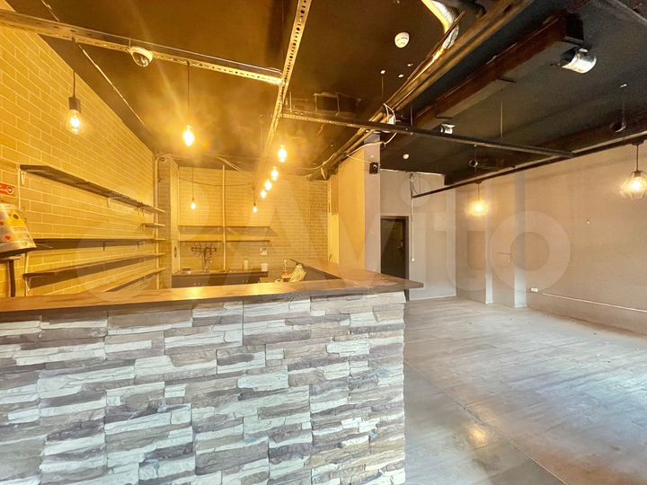 Свободного назначения, 305 м²