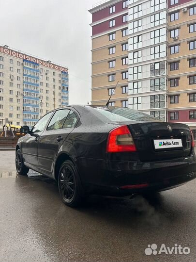 Skoda Octavia 1.6 AT, 2009, 215 000 км