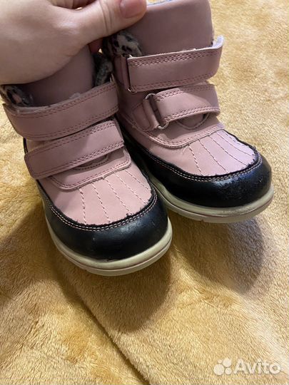 Ботинки на девочку