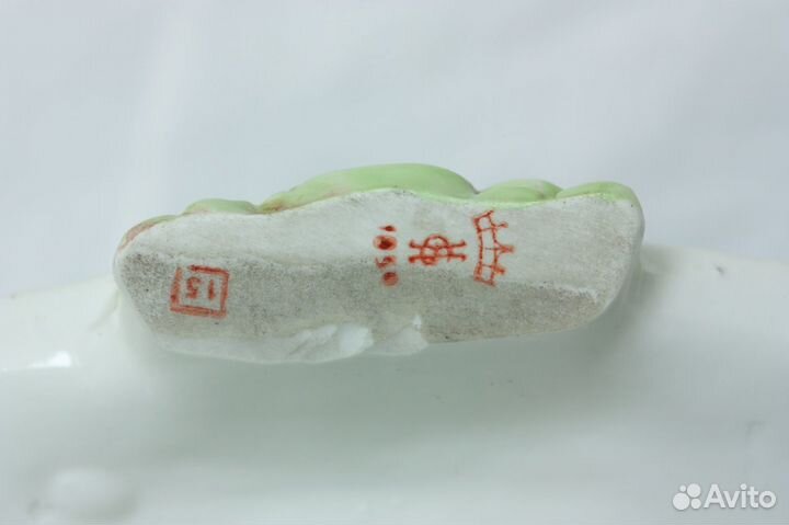 Салфетница Девушка с лебедями.Графенталь до 1972г