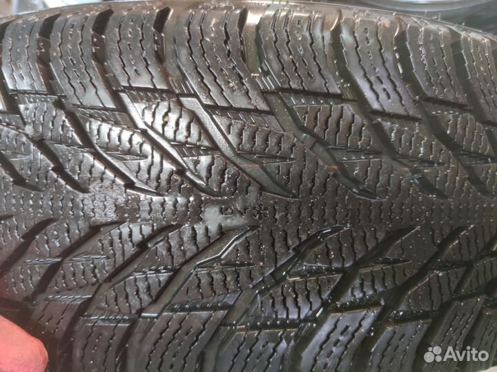 Nokian Tyres Hakkapeliitta R3 SUV 225/60 R18