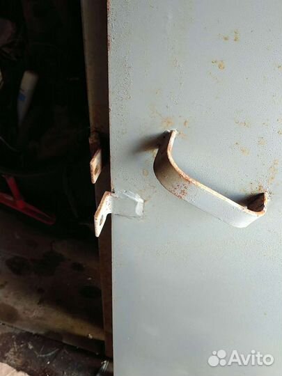 Дверь входная металлическая новая