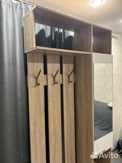 Прихожая шкаф