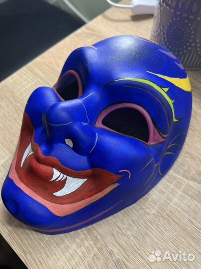 Маска в японском стиле